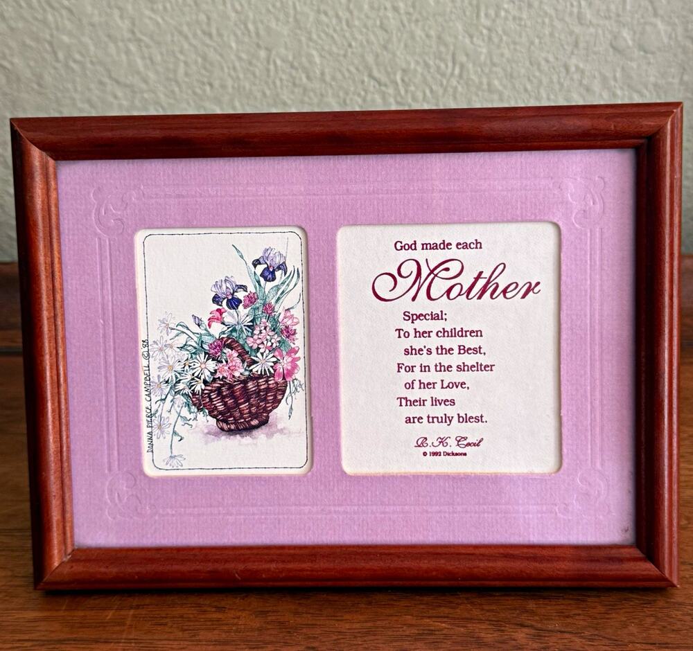 Woodgrain Tabletop 2-Opening Frame Purple Mat Floral Mother Poem